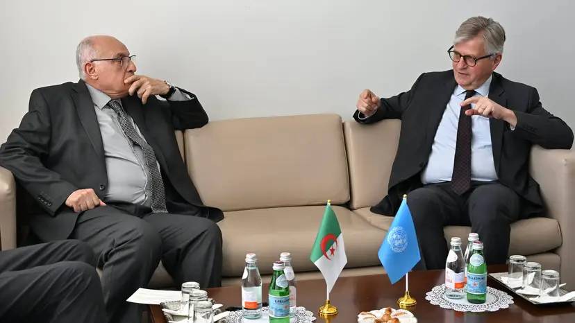 السيد عطاف يجري بنيويورك محادثات مع وكيل الأمين العام للأمم المتحدة